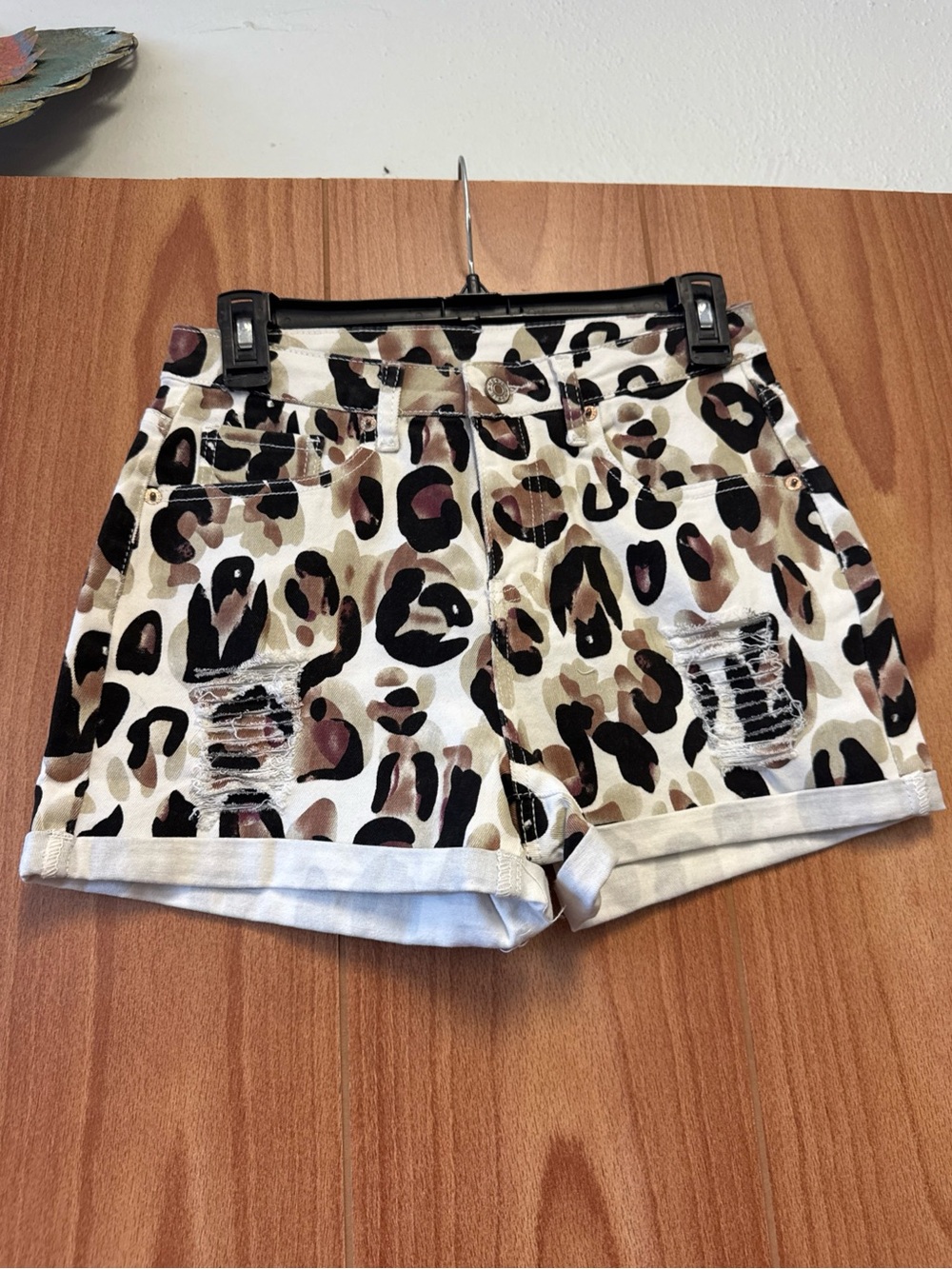 White Tan Black High Waist Cut Off Shorts S Small Animal Print